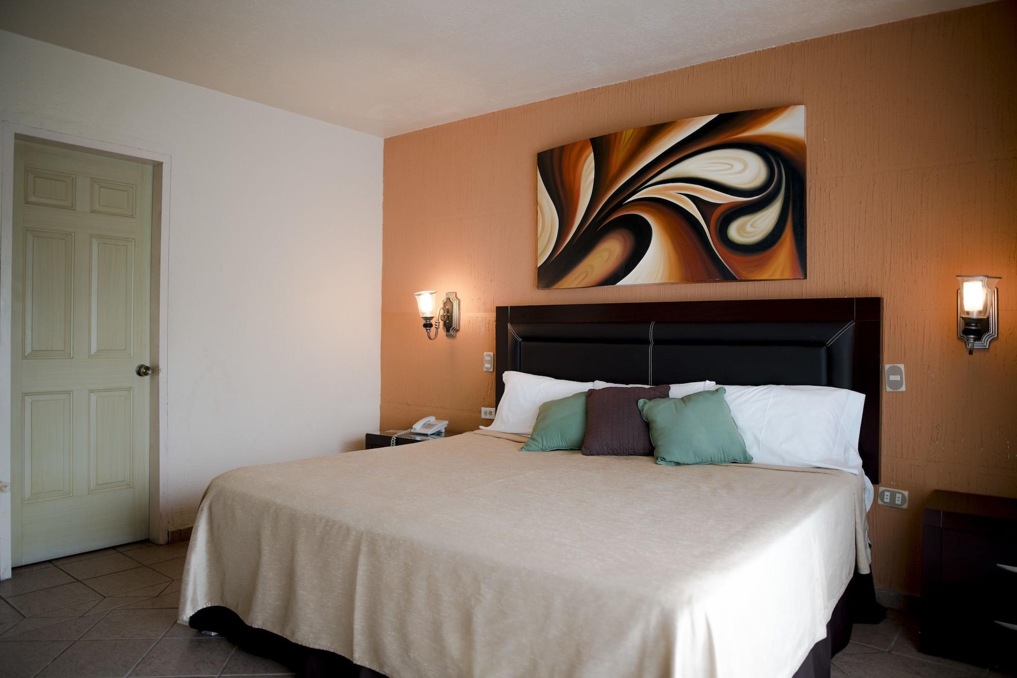 Eh Ejecutivo Urban Hotell Tepic Exteriör bild