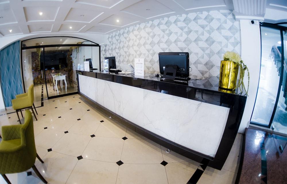 Eh Ejecutivo Urban Hotell Tepic Exteriör bild