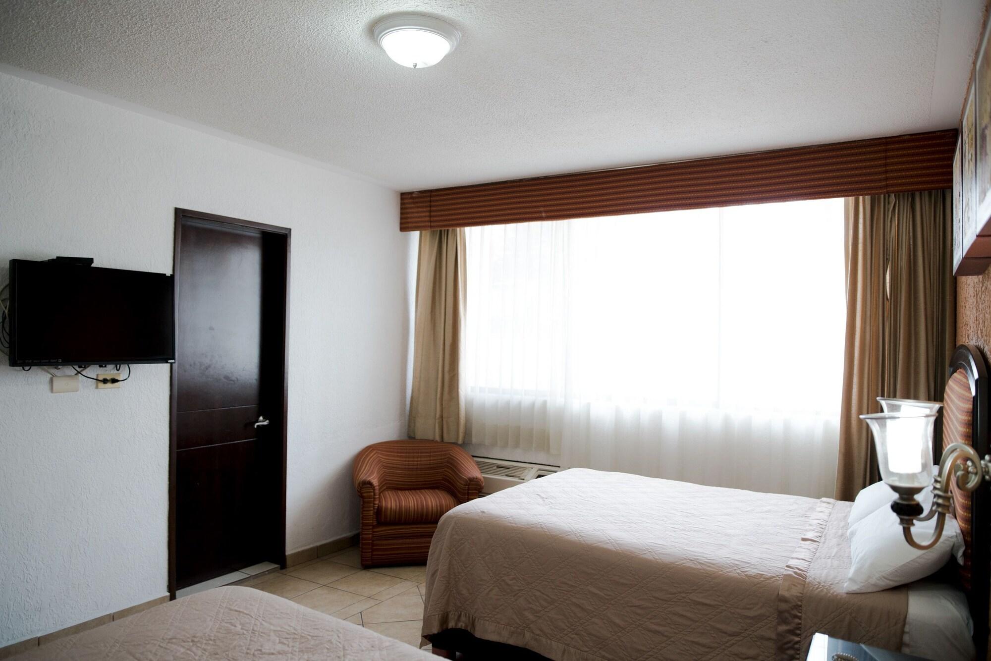 Eh Ejecutivo Urban Hotell Tepic Exteriör bild
