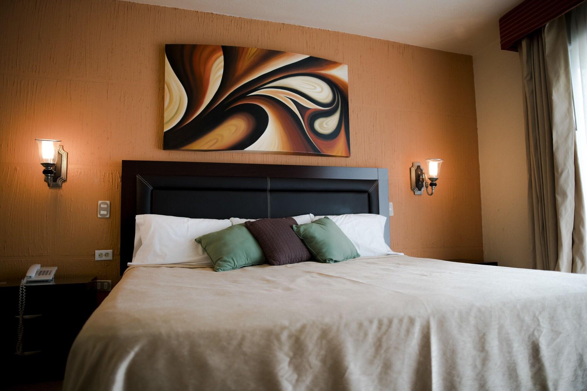 Eh Ejecutivo Urban Hotell Tepic Exteriör bild