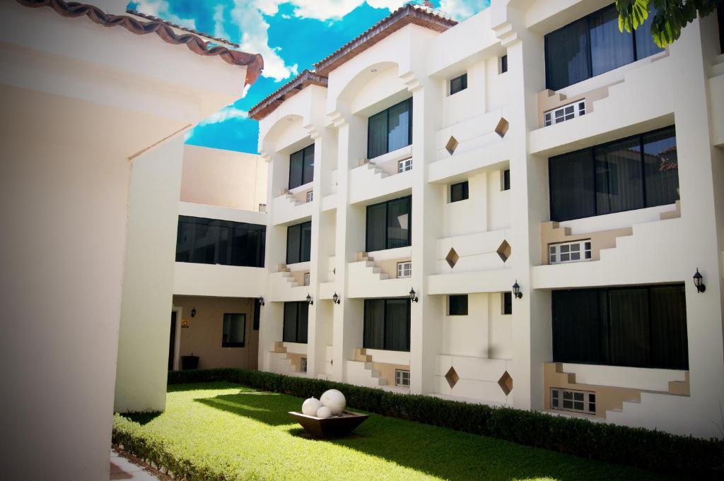 Eh Ejecutivo Urban Hotell Tepic Exteriör bild