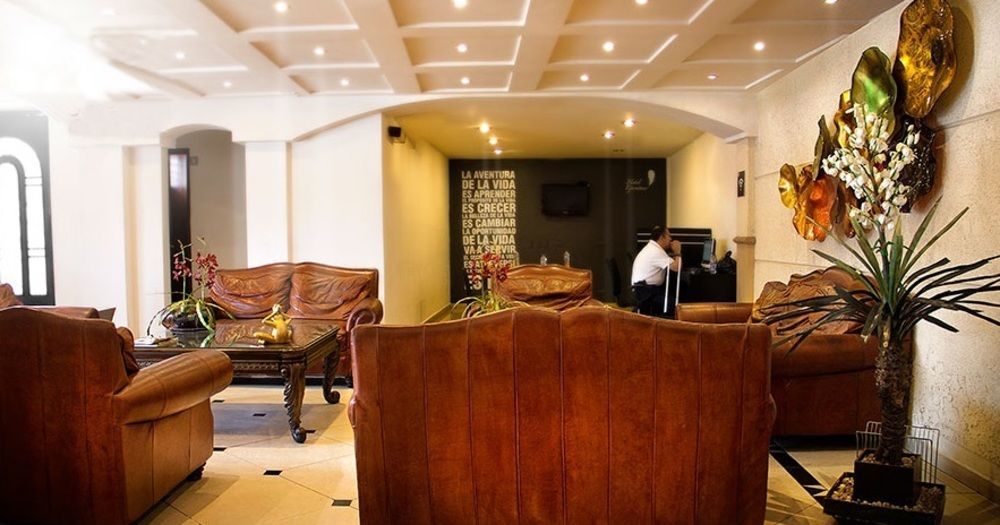 Eh Ejecutivo Urban Hotell Tepic Exteriör bild