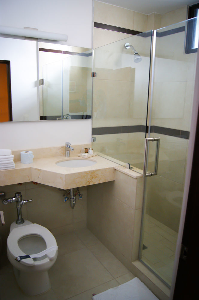 Eh Ejecutivo Urban Hotell Tepic Exteriör bild