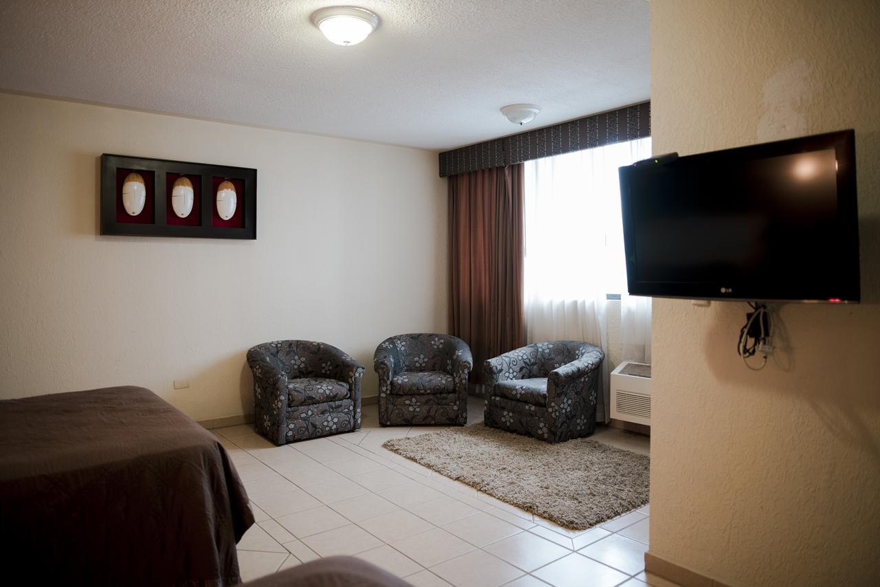 Eh Ejecutivo Urban Hotell Tepic Exteriör bild